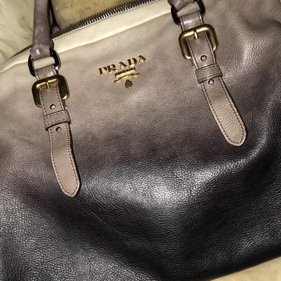 ⭐️Host Pick⭐️ PRADA - Picture 8 of 17